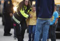 Расстрел детей в школе Колорадо: один из раненых умер (видео)