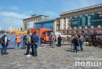 Полиция круглосуточно охраняет волонтерскую палатку в центре Харькова