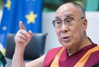 Посол США призвал Китай провести переговоры с Далай-ламой