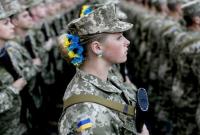 Министр обороны рассказал сколько военнослужащих-женщин побывали на войне с 2014 года