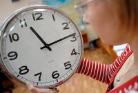 Европарламент одобрил отказ от перевода часов на “летнее” и “зимнее” время
