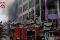Пожар в торговом центре Баку: СМИ сообщают о 10 пострадавших (видео)