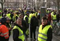 Полиция задержала 14 участников акции "желтых жилетов" в Валансе