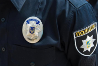 Во Львове полицейский продал мужчине наркотики, а затем требовал взятку