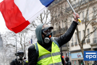"Желтые жилеты": во Франции активисты готовятся к 13-й акции протеста