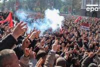 В Албании тысячи протестующих требуют отставки премьер-министра