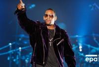 Полиция Чикаго арестовала певца R Kelly по обвинению в сексуальном насилии