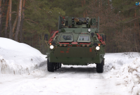 В Украине завершаются испытания современных БТР-4 с новыми корпусами (видео)