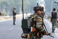 Отмена автономии Кашмира: Индия направила новые войска в регион и привела армию в боеготовность