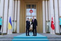 Зеленский и Эрдоган говорили об освобождении украинских моряков и других политзаключенных Кремля