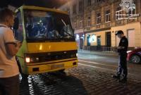 В центре Львова пьяный водитель управлял переполненной маршруткой