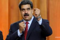 Мадуро отказался от переговоров с оппозицией из-за санкций США