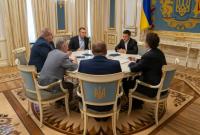 Зеленский обсудил с членами Меджлиса шаги по защите крымчан
