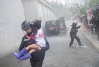 В Китае из-за тайфуна эвакуированы более миллиона человек