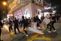 В Гонконге снова собрались антиправительственные протесты