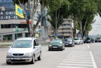 В Запорожье владельцы «евроблях» устроили автопробег против штрафов