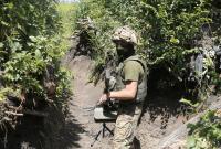Боевики на Донбассе семь раз нарушили перемирие, ранен военный
