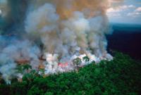 ЕС готов предложить финансовую помощь для тушения лесов Амазонии
