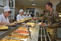 АМКУ оштрафовал поставщиков питания для армии почти на миллиард гривен