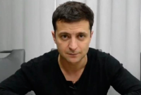 "Ждут, пока вы набегаетесь по каналам": Зеленский записал новое обращение к Порошенко (видео)