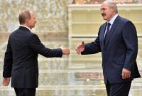Лукашенко на встрече с Путиным попросил цены на газ и нефть на "равных условиях"