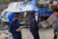 В Непале автобус слетел с обрыва: 14 человек погибли, еще 18 пострадали