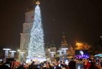 В четверг откроют главную новогоднюю елку Украины