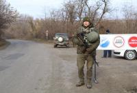 Командующий ООС: в зонах отвода сил на Донбассе сохраняется "тишина"