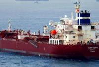 У берегов Камеруна пираты напали на греческий танкер, похищен украинец