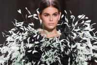 Неделя высокой моды в Париже. Кайя Гербер стала главной звездой показа Givenchy