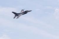 Украина рассматривает приобретение американских истребителей F-16, – СМИ