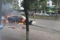 В центре Киева горела элитная иномарка Maserati (видео)