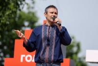"Это криминальная история": Вакарчук пожаловался на СМС с дискредитацией его партии
