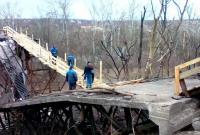 Восстанавливать мост у КПВВ "Станица Луганская" будет специальная группа