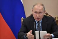 Путин продлил запрет на импортные продукты для жителей России