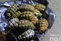 Двух военнослужащих поймали на продаже 15 гранат из зоны ООС
