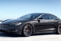 Tesla сделала электрокар Model S мощнее для конкуренции с Porsche Taycan