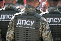 На границе с Молдовой украинские пограничники обстреляли контрабандистов: трое раненых