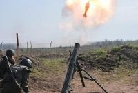 На Донбассе с начала суток боевики 12 раз обстреляли позиции ООС с минометов