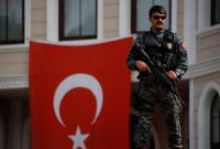 Турция на год продлила мандат на военную операцию в Сирии