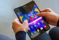 Смартфон Samsung Galaxy Fold 2 может быть запущен весной 2020 года