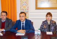 МИД Украины приняло делегацию Венецианской комиссии, которая должна дать оценку закону о языке
