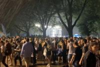 В немецком городе во время концерта обрушилась сцена, пострадали более 20 человек
