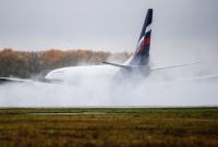 Самолет "Аэрофлота" совершил вынужденную посадку из-за смерти пассажира