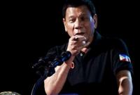 Президент Филиппин разрешил гражданам стрелять в коррупционеров