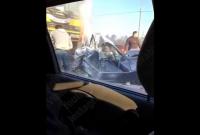 Масштабная авария под Киевом: фура смяла автомобиль в "гармошку" (видео)
