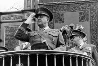 Испанский суд разрешил перенести останки диктатора Франко
