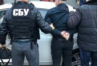 На Киевщине задержали двух полицейских, которые вымогали у предпринимателя 20 тыс. грн