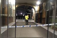 В Манчестере вооруженный ножом мужчина напал на людей на железнодорожной станции