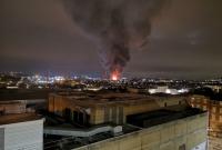В пригороде Лондона произошел масштабный пожар на складах
